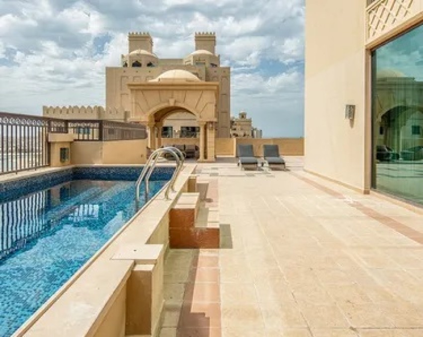 The Fairmont Palm Re