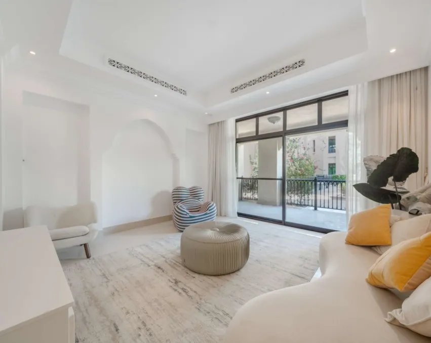 Exquisite Living Res