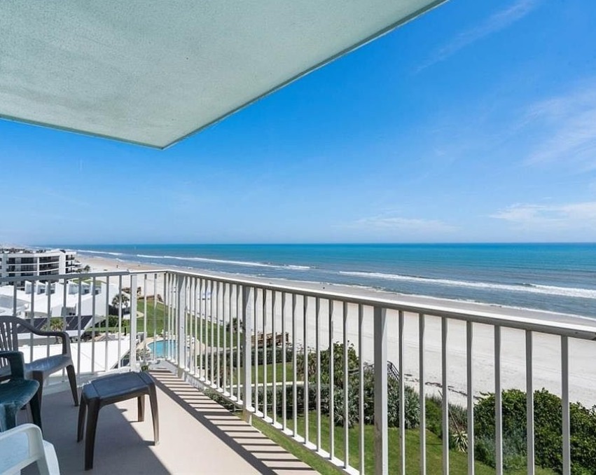 شاطئ بلايا فيفا